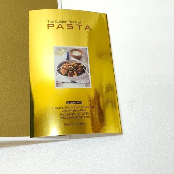 The Golden Book Of Pasta Hardcover Cookbook With Over 250 Recipes By Barrons - Picture 11 of 12